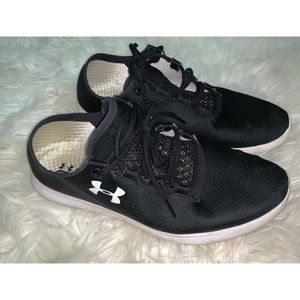 Underarmour Sneakers